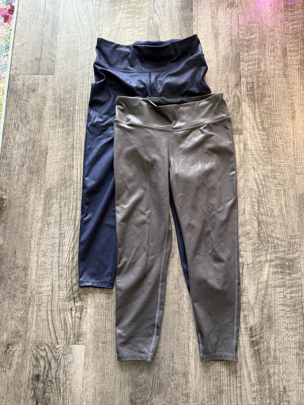 Gap fit cropped metallic leggings medium petite